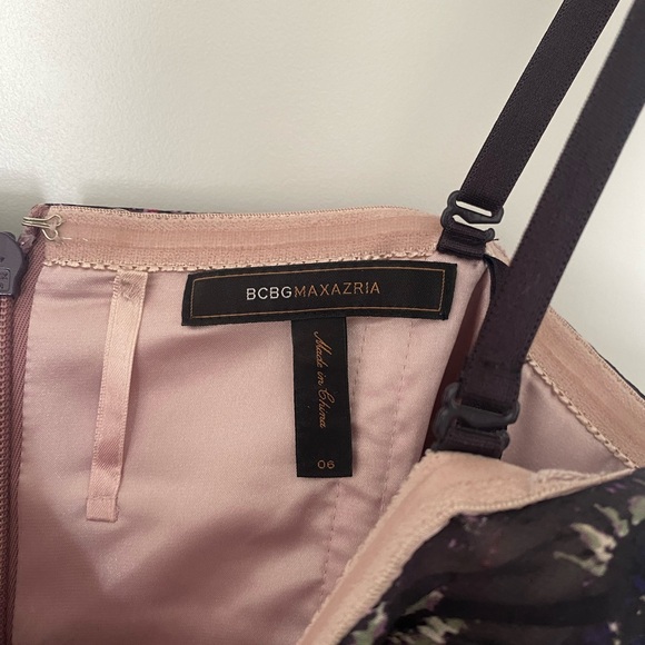 **BCBG SILK DRESS** - Picture 11 of 14